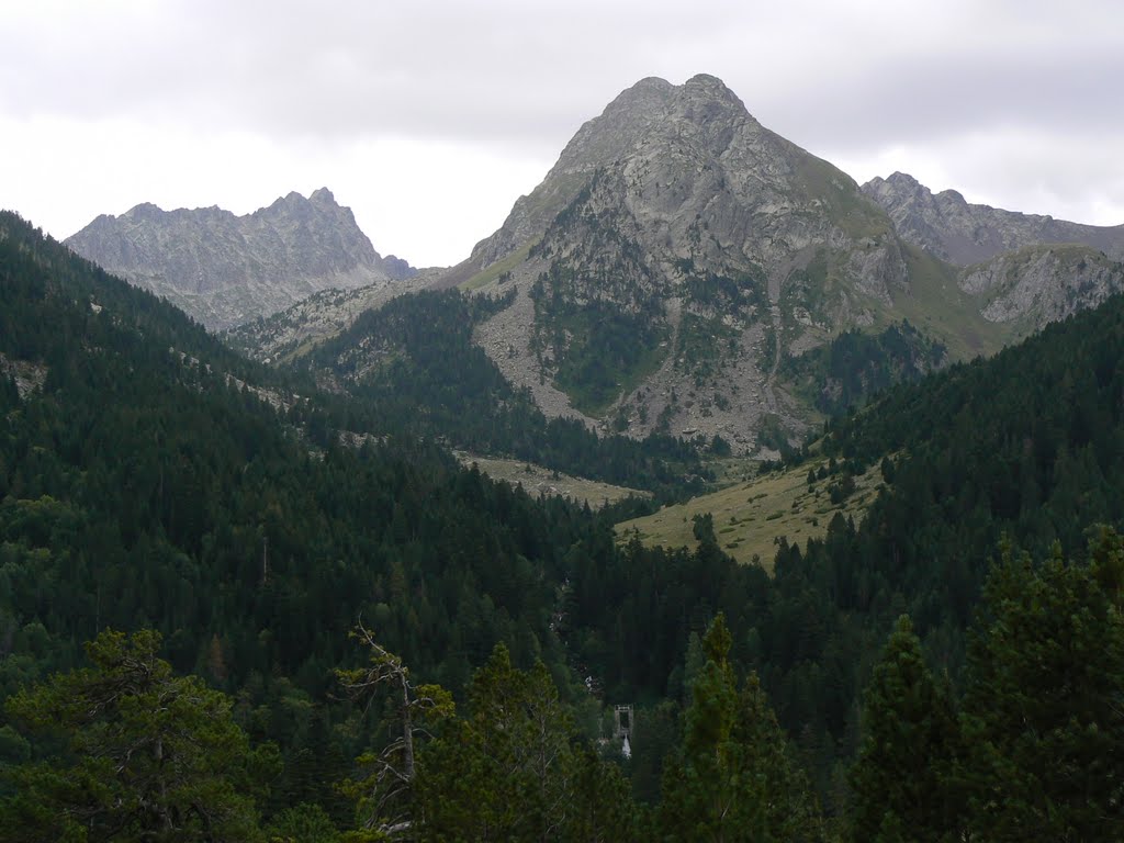 Parque Nacional de Aigüestortes i Estany de Sant Maurici by jgfernandezfc