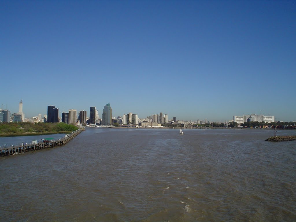 ENTRADA AL PUERTO DE BUENOS AIRES by kocherengo