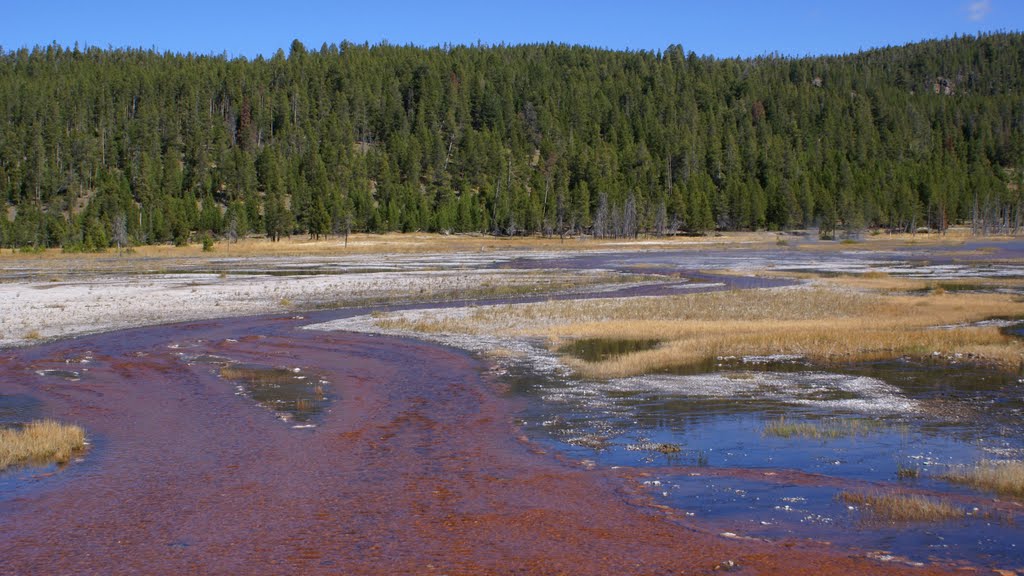 Firehole Lake Drive by victor.peter@bluewin…