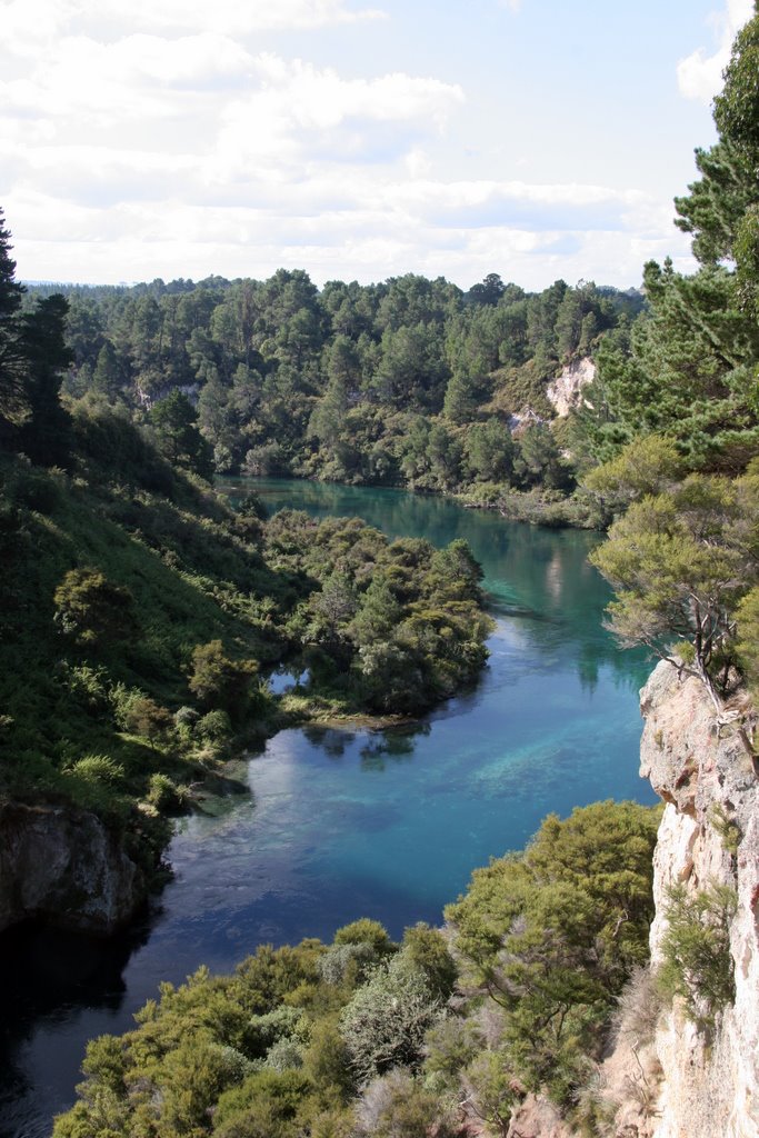 The Waikato River by 老黑馬/A-Bo