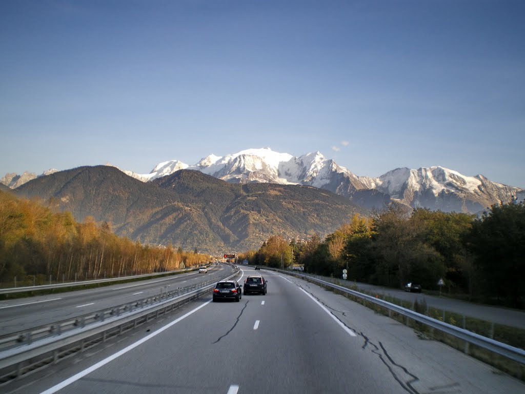 Mont Blanc by Gareth.Stadden