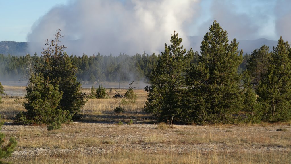 Firehole Lake Drive by victor.peter@bluewin…