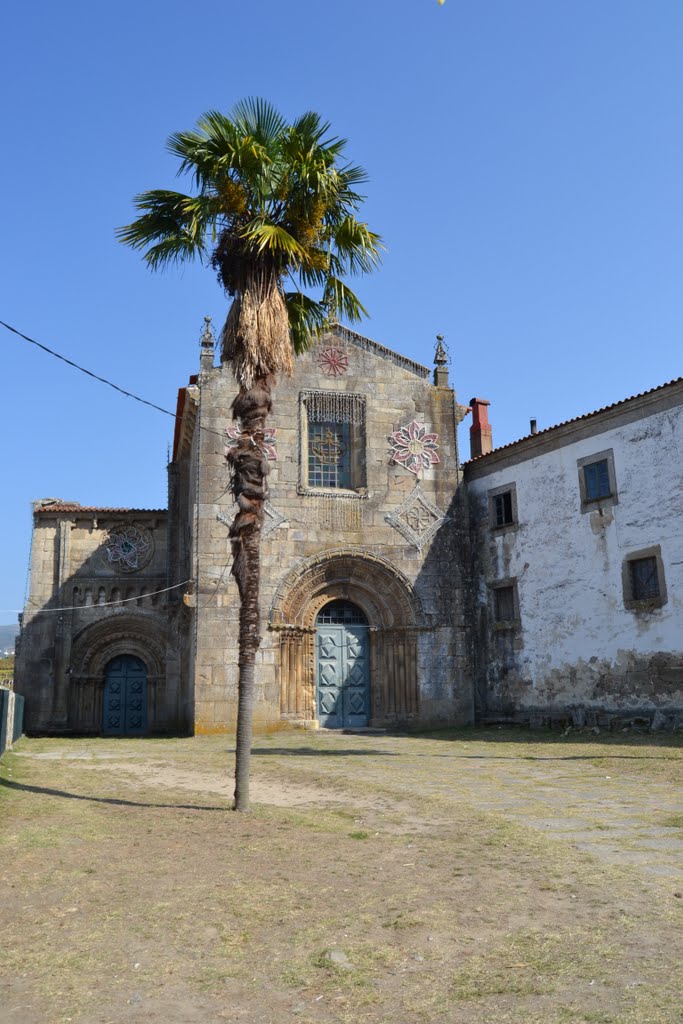 Igreja do Divino Salvador em Paderne, Melgaço - Portugal by Parruco