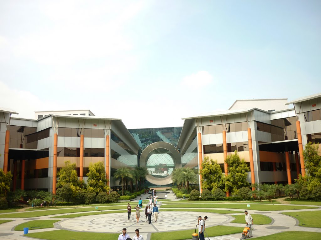 Infosys Centre Circle by Murali S