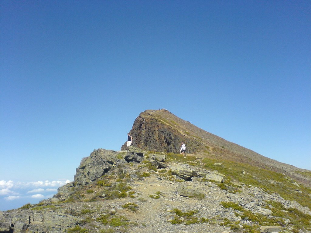 Cheam peak by Jamespapp