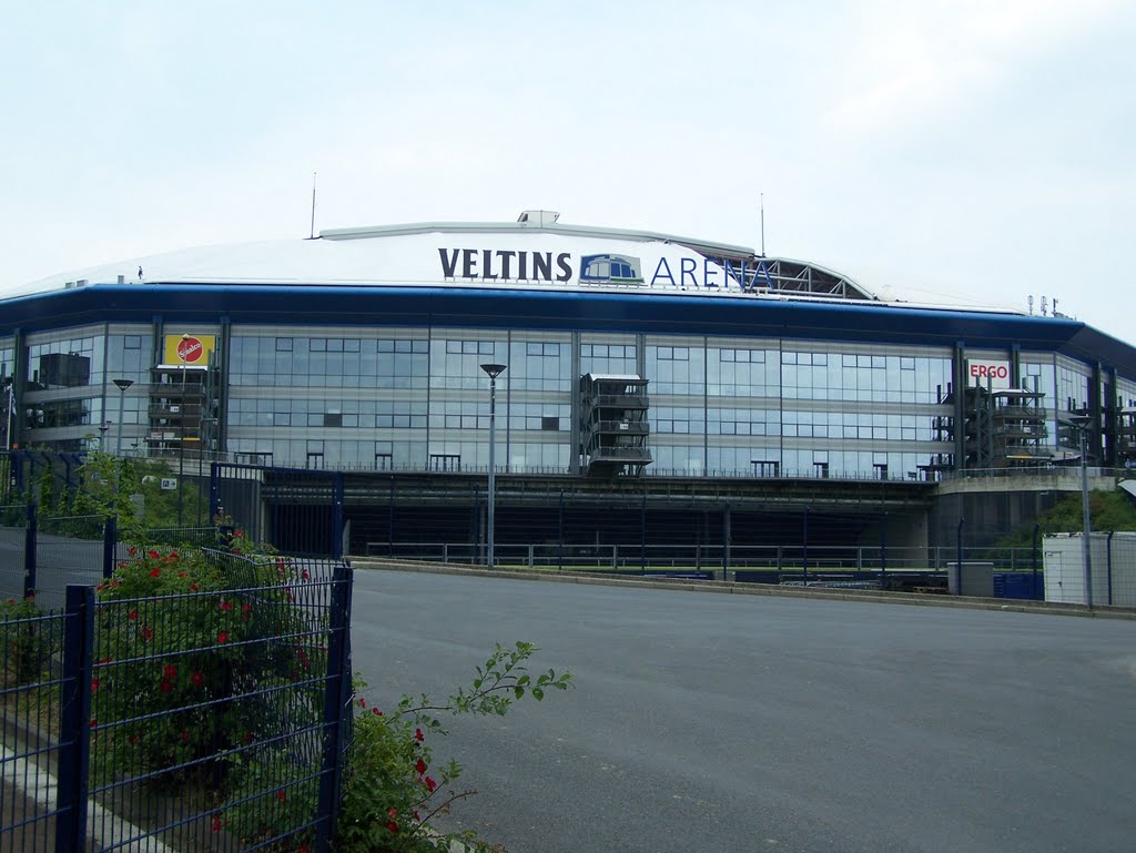 GELSENKIRCHEN (D) - Veltins arena - SCHALKE 04 by lujerista