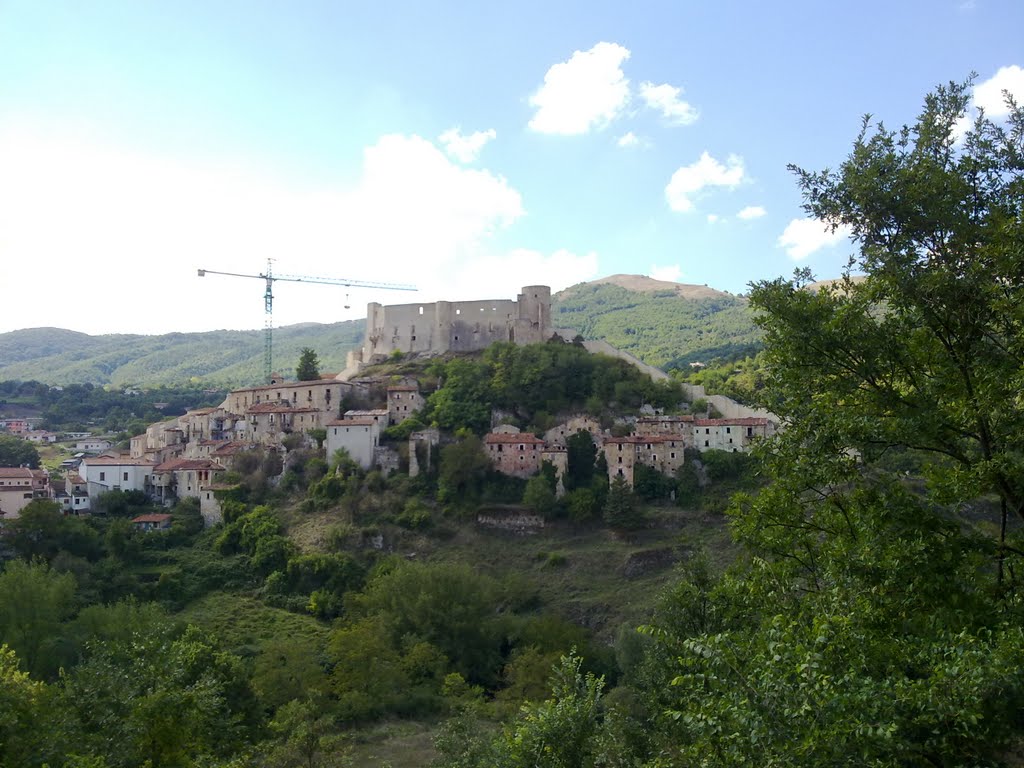 Brienza (PZ) - Castello e centro storico by domenico.martire