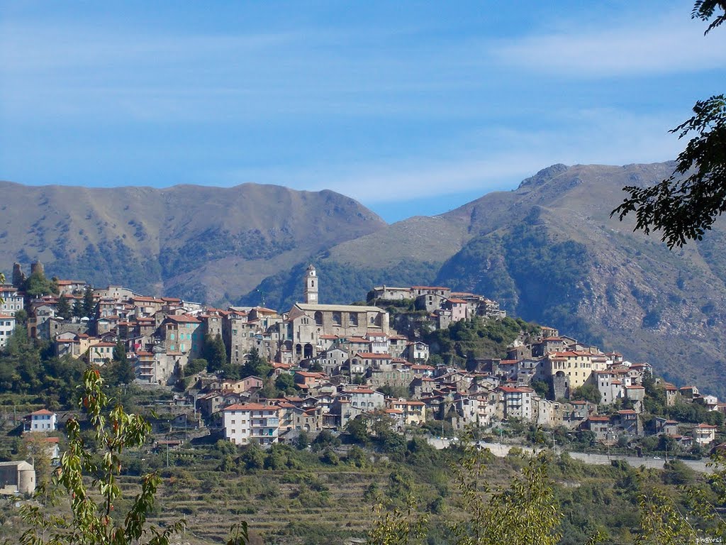 Triora, nel 1587 si credeva borgo delle streghe by anselmo orsi