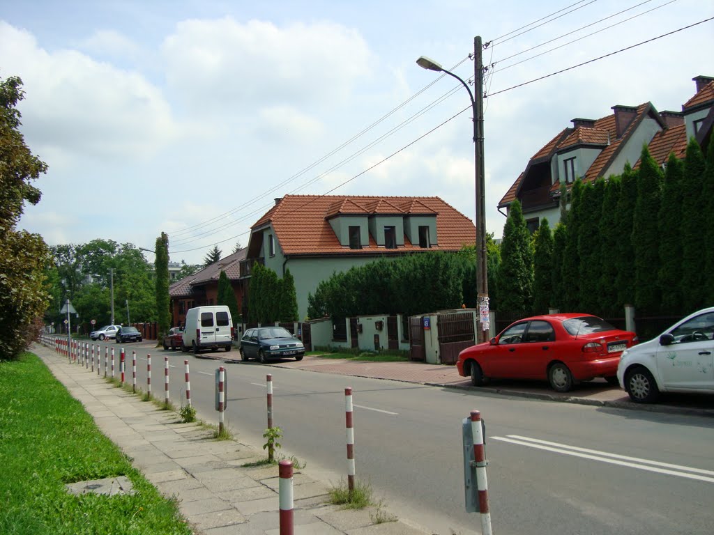 Warszawa -ul. Włodarzewska_07.2011 by Justyna Jablonska