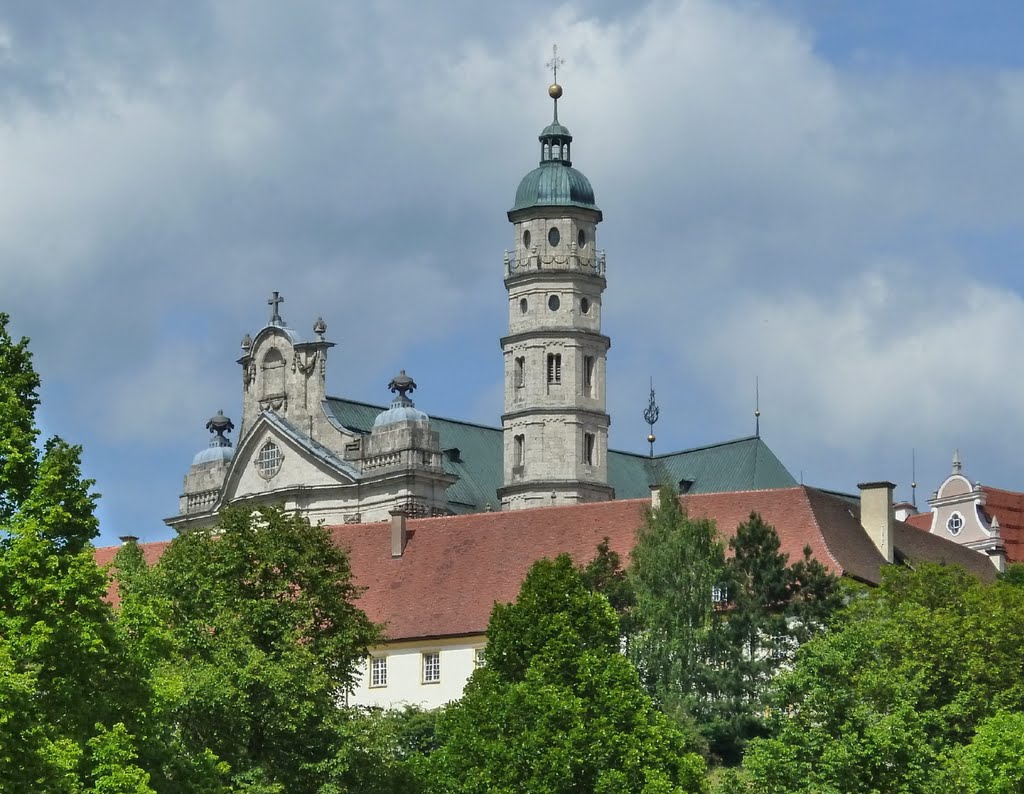 T2011-06-12_1P_005_Härtsfeldbahn KlosterKirche © http://www.fahidi.eu by Béla Fahidi