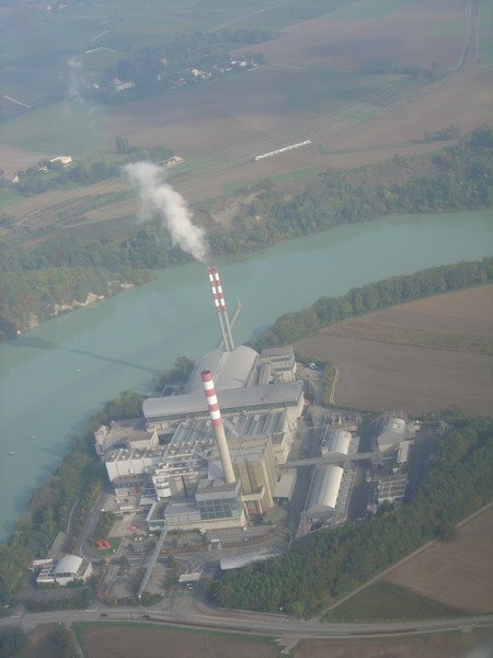 Usine d'incinération des Cheneviers by David Vaucher