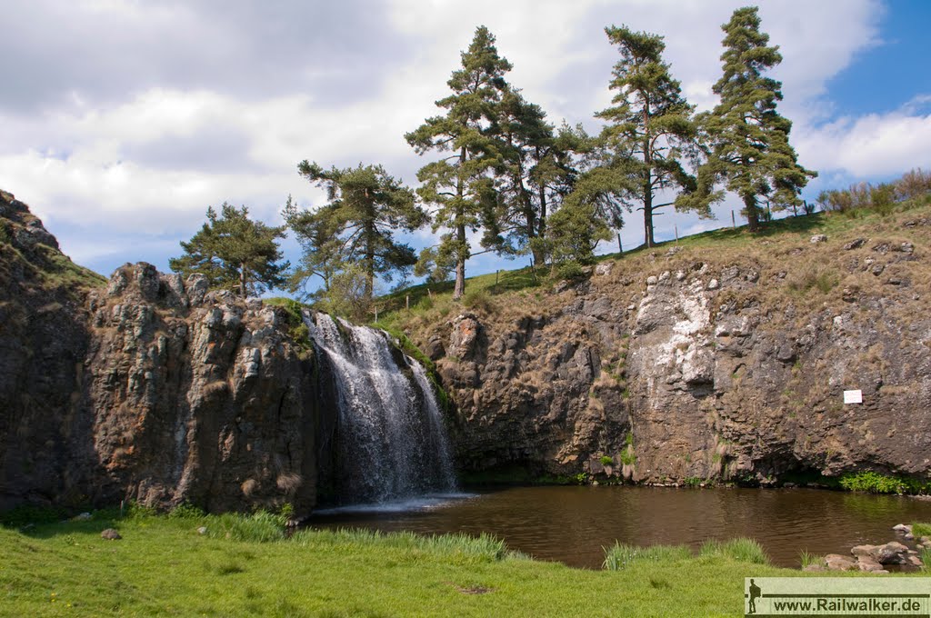 Cascade de Veyrines by Railwalker