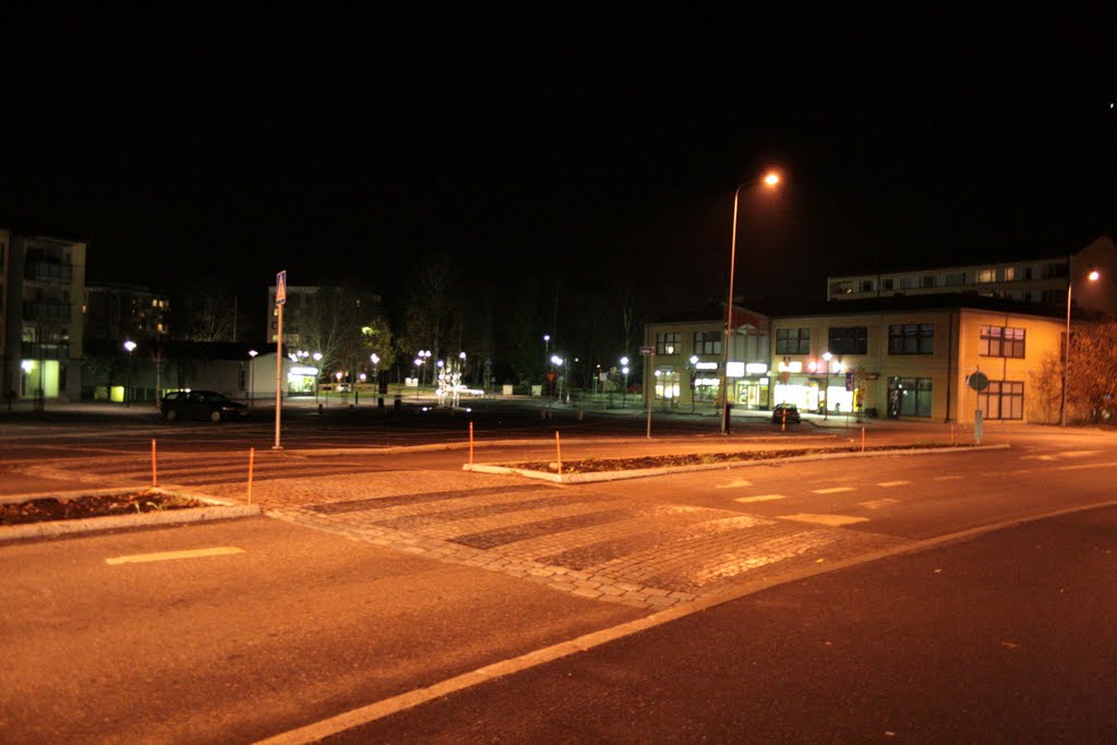 Toijala, Center, Dark Autumn Night, Market Place Kirkkotori, 24 October 2011 by Johanan Järvinen