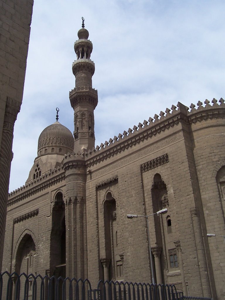 Sultan Hasan Mosque outside by Kuznetsov Sergey