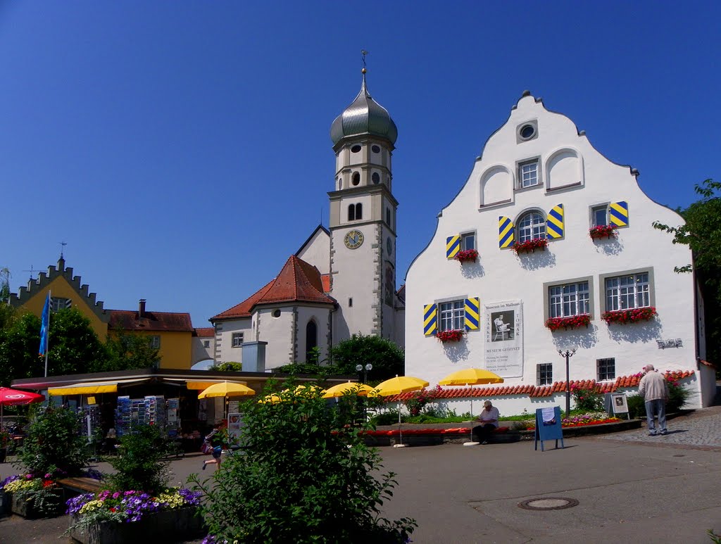 Wasserburg by Roland Schlude