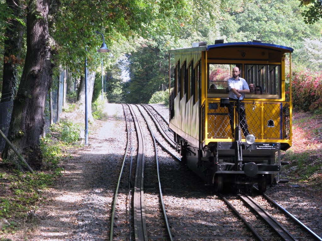 Nerobergbahn - Begegnung by WaGis