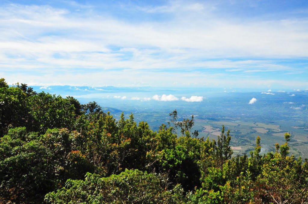 Sarangani bay view from Matutum summit by Dodong Usyot