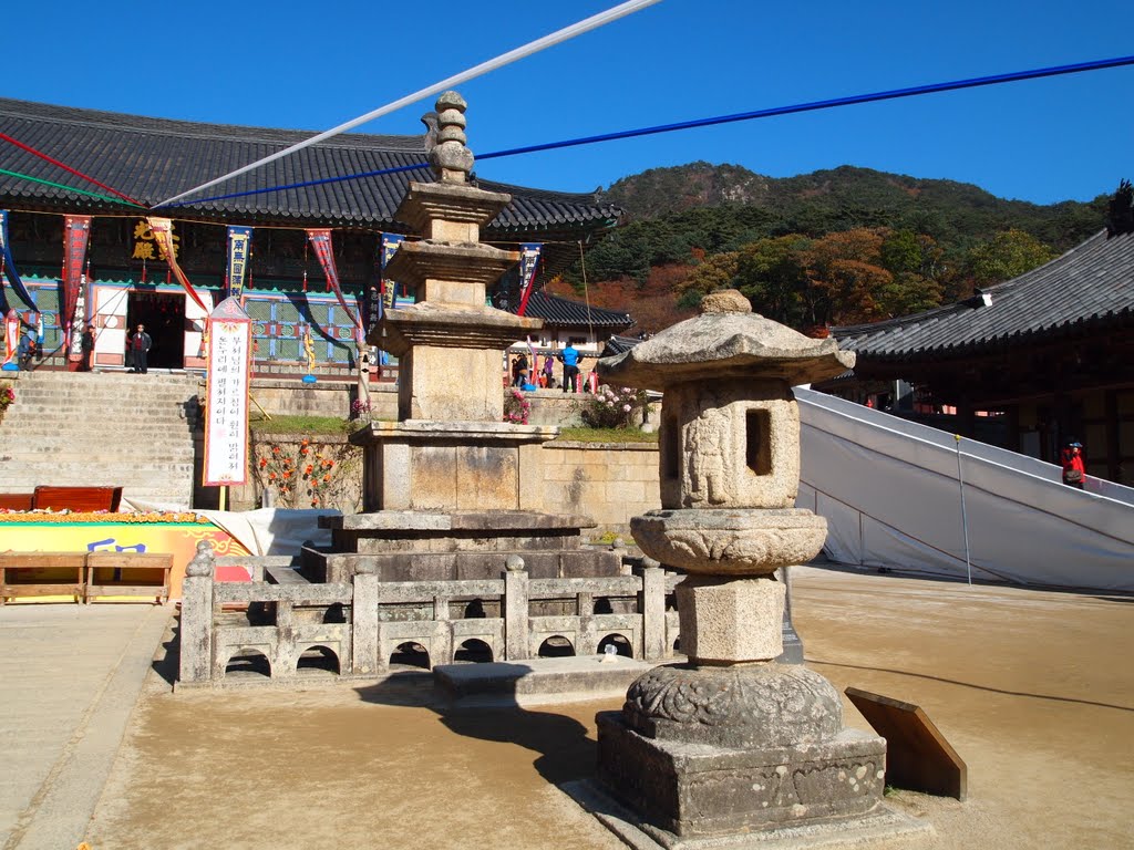 HAEIN TEMPLE by usnimmik