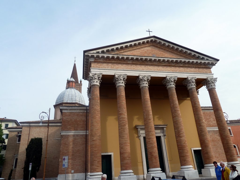 FORLI - Cattedrale di Santa Croce by franco spadoni ostia…