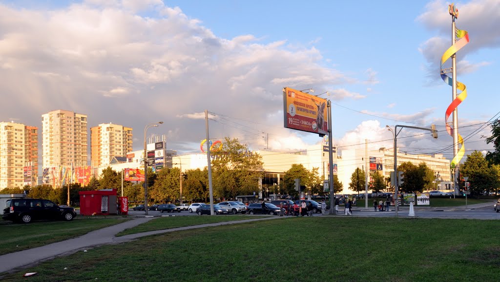 Olimpiyskaya derevnya, Moskva, Russia, 119602 by Dim@Ar