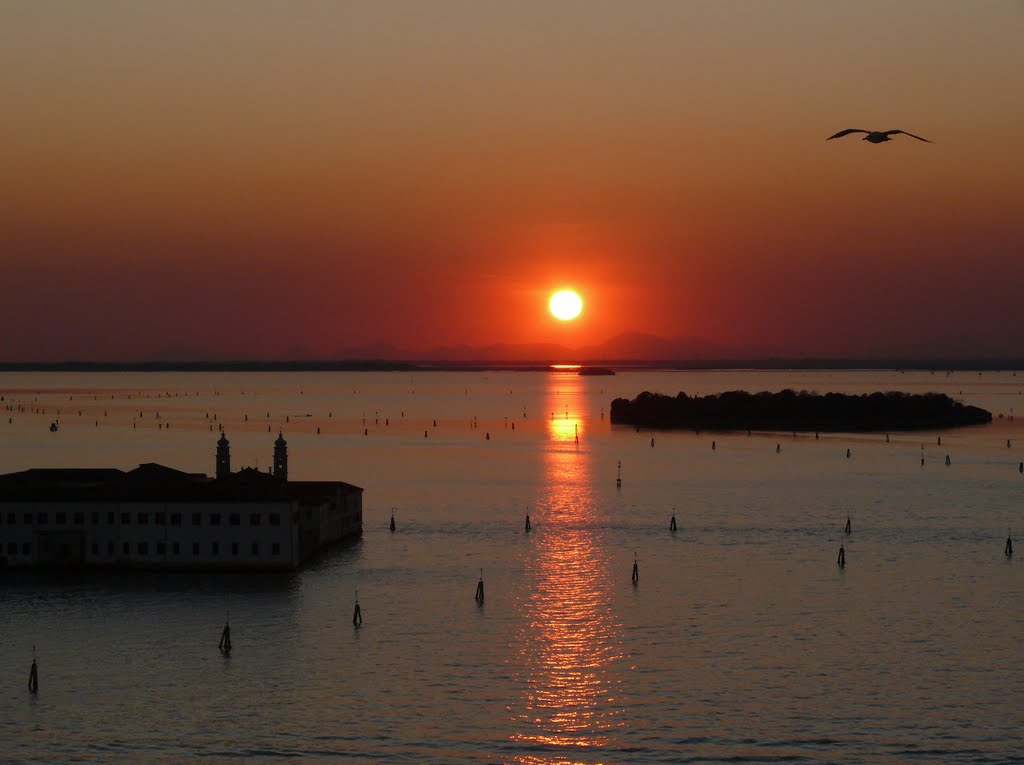 Sundown Venice Laguna by mathiassw