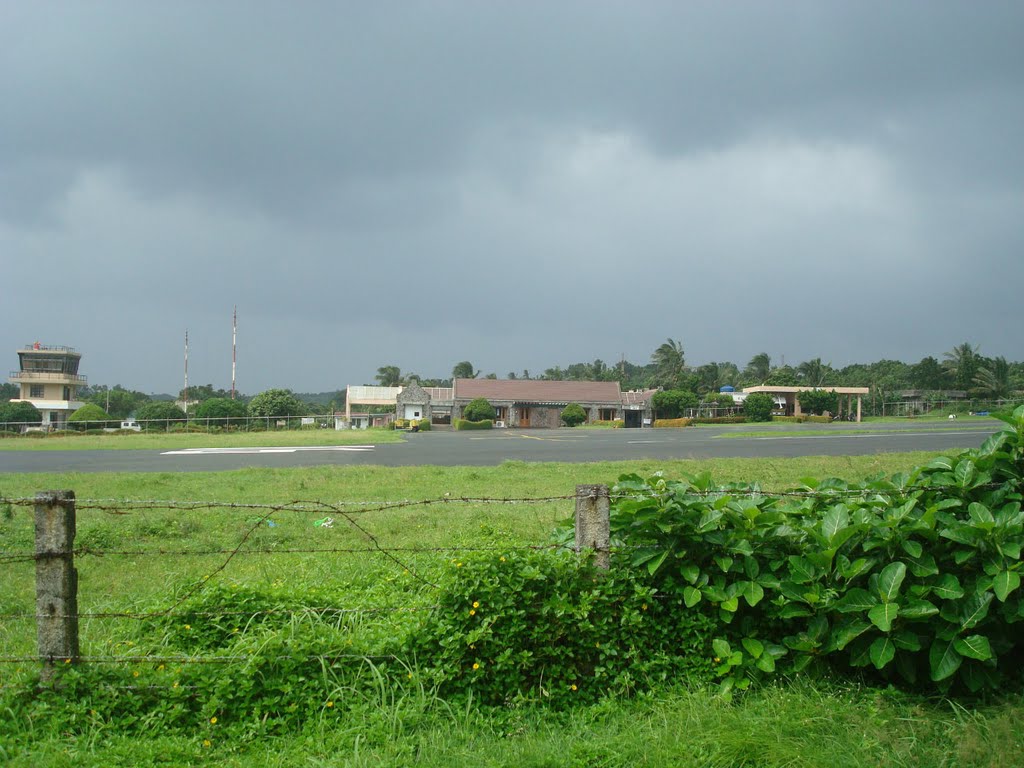 Basco Airport terminal by cesarpascual