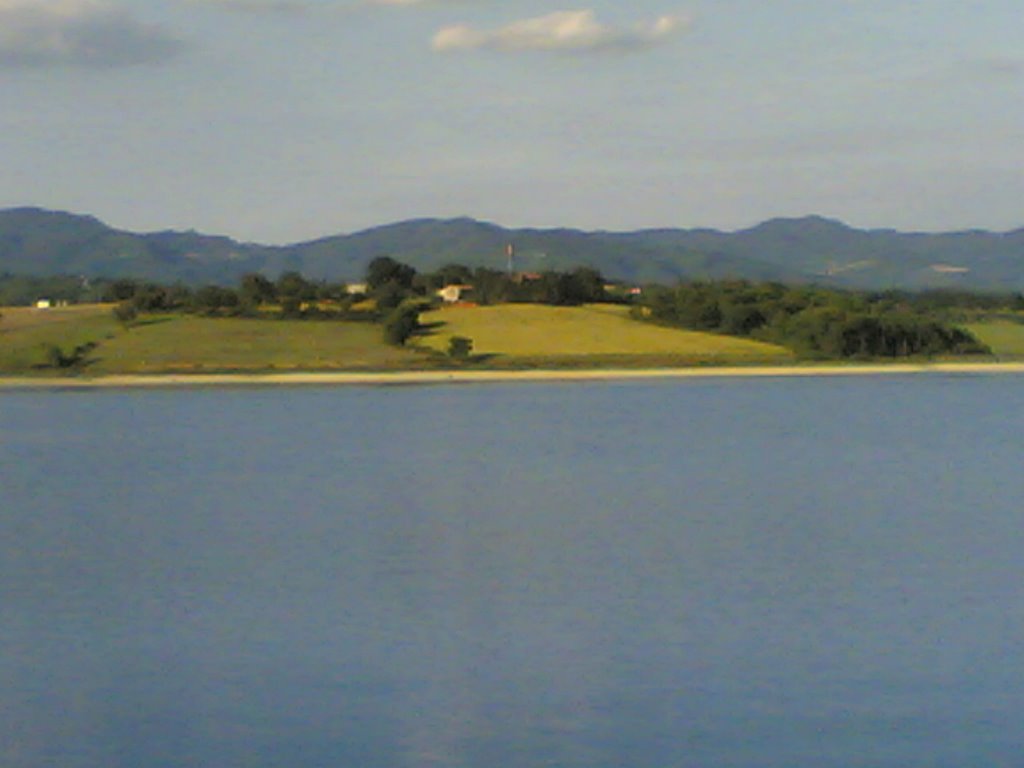 Lago di Bilancino by apache971