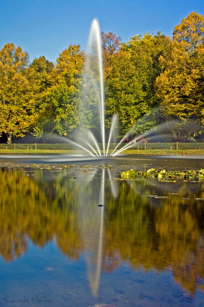 Der Brunnen mit ND Filter by Frank Heldt (Fotogra…