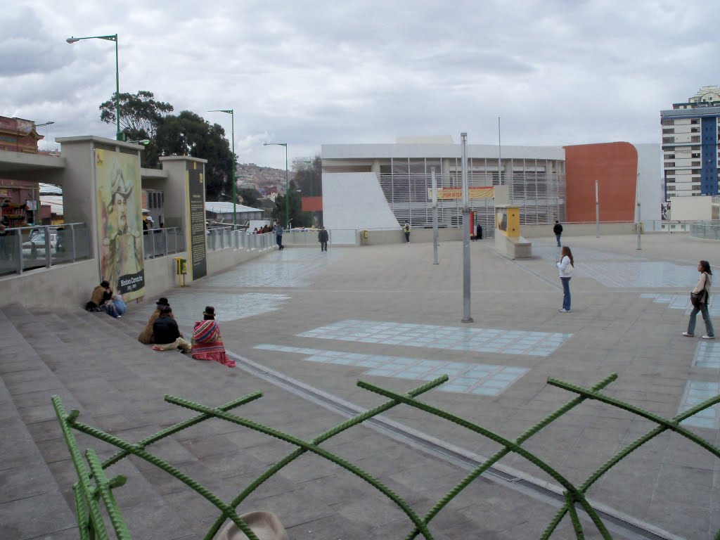 Plaza seca del Mercado Camacho. by Julio de Ramos