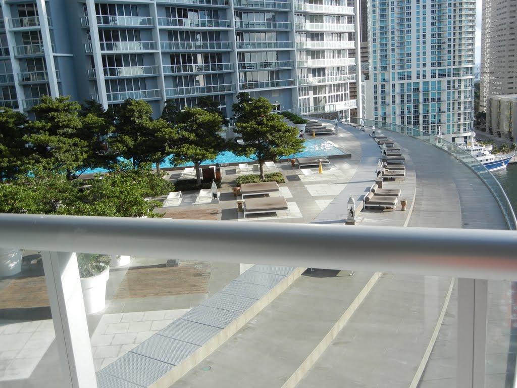 Icon Brickell pool view from balcony by josebolado