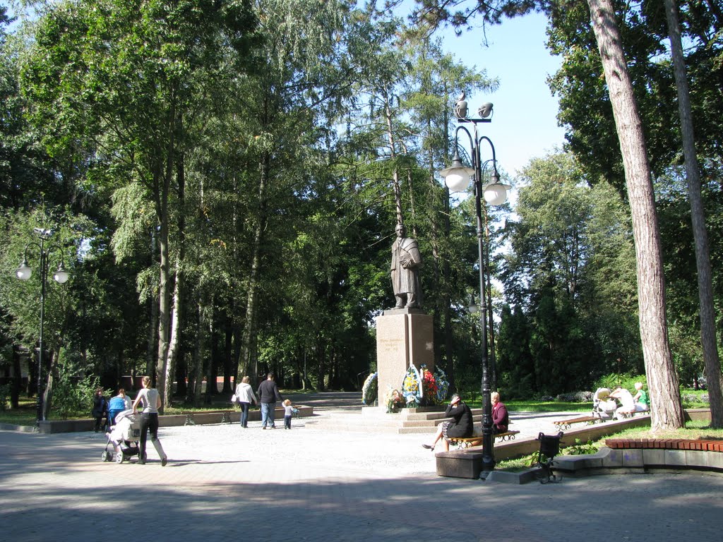 Пам'ятник Шевченку_Monument to Shevchenko by pitt60