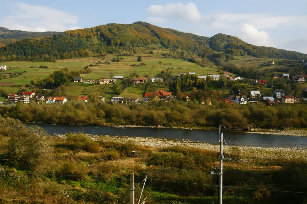 Widok na Suchą Strugę by tadeusz dziedzina©