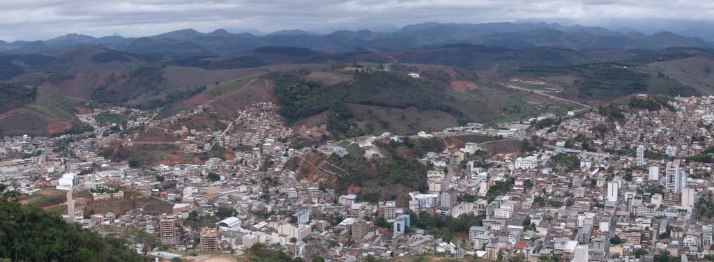 Manhuaçu Panoramic Out 2011 HQ by Lucas Knupp