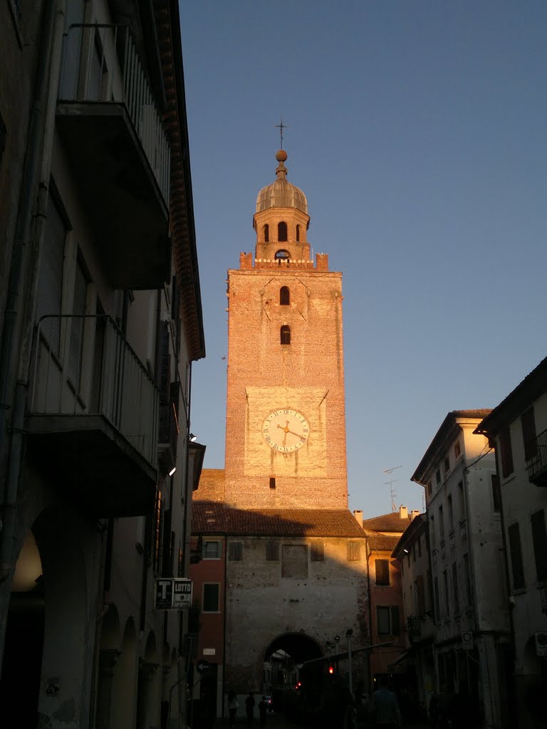 Castelfranco Veneto by oscar bortolato