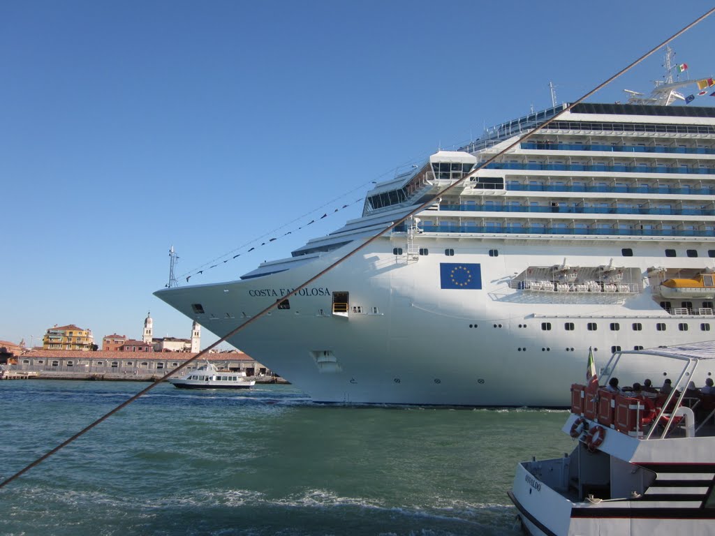 Crucero por Venecia by Rafael Jimenez