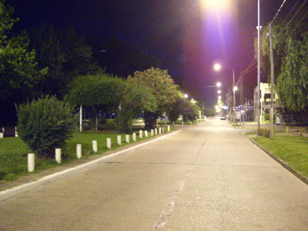 Costanera de Quilmes, de noche by Ojota81