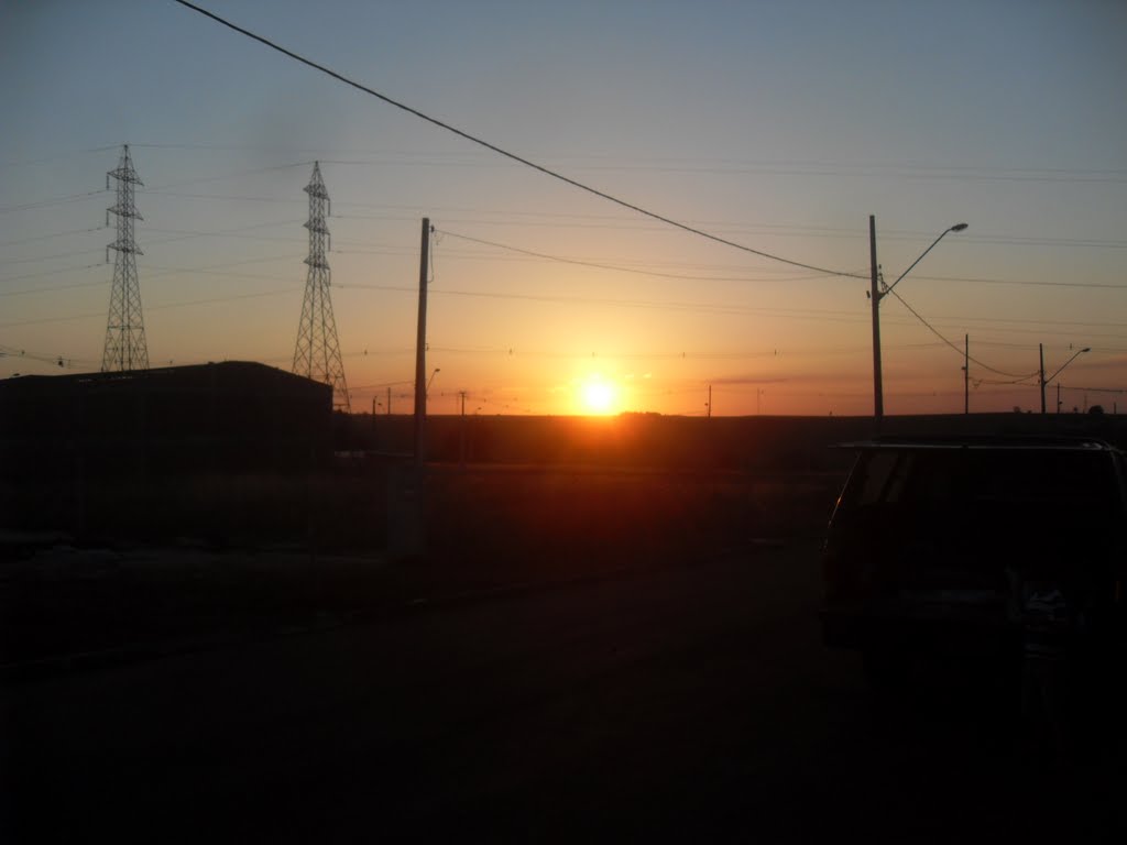 Por do Sol ,visto do jd Três Lagoas-Maringá-Pr by Heber Leandro