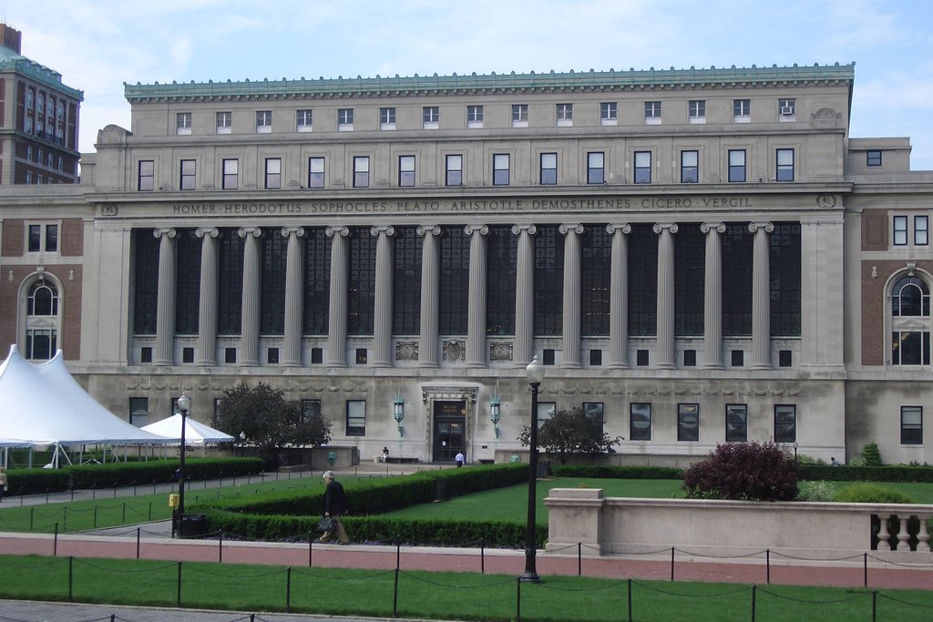 Butler Library, Columbia University by Juge