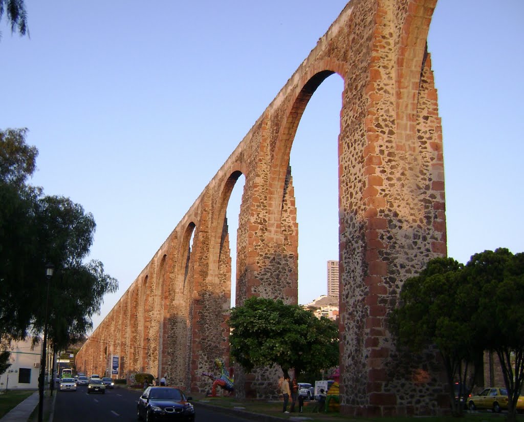 LOS ARCOS DE QUERETARO by kike74