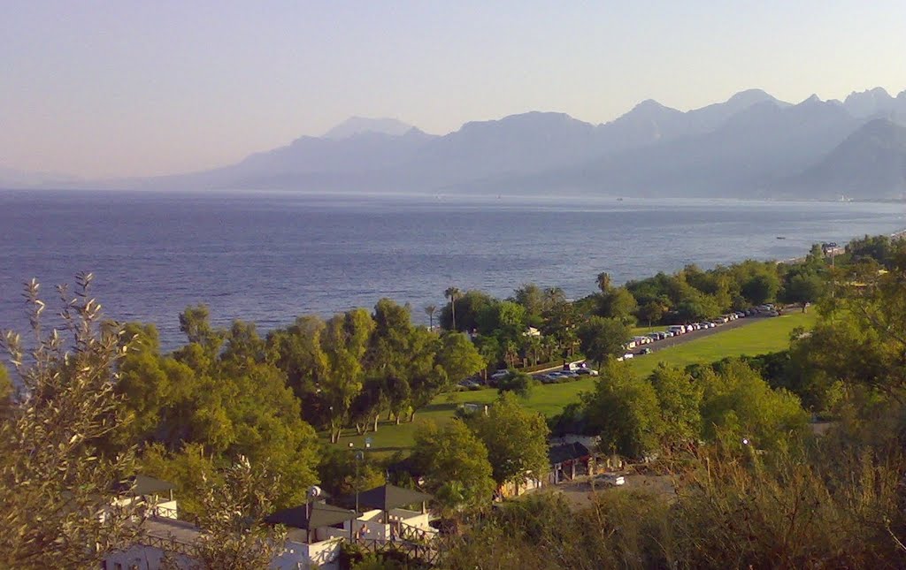 BeaCh Park Konyaaltı/Antalya/TURKEY by ersan şimşek