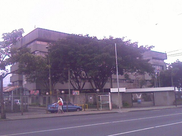 Edificio de la Municipalidad de San José by LUIS PALMA