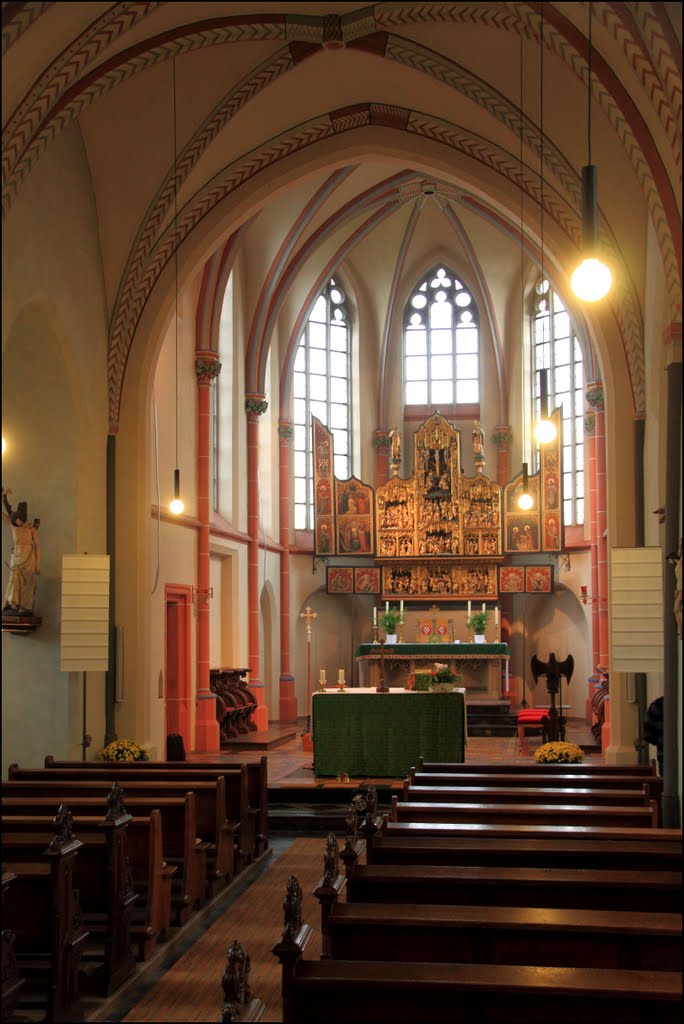 Boslar: Chorraum der Katholische Kirche by © Dennis Wubs