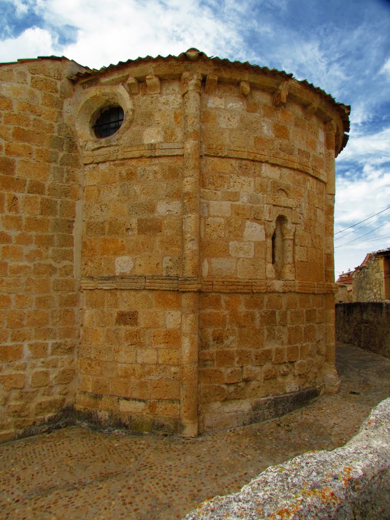 Iglesia de Cuevas de Provanco. Segovia. by Valentín Enrique