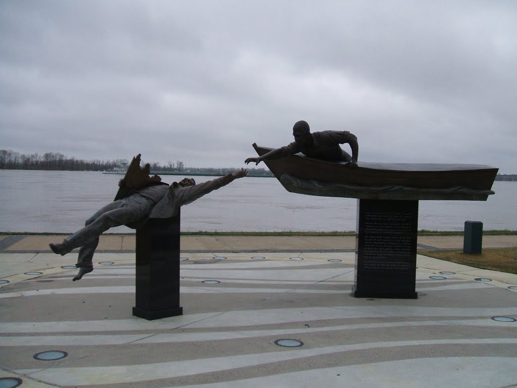 Memphis, TN: Tom Lee Monument, April 2008 by tceng