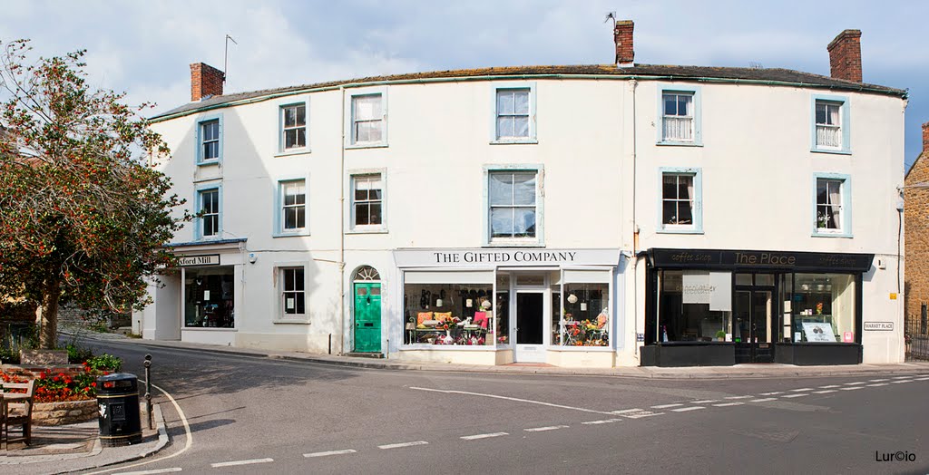 Market Place Castle Cary by lurcio