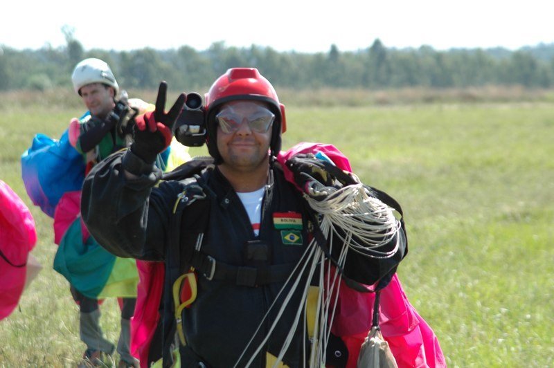 Skydiving Paracaidismo Bolivia by Gabriel Dabura