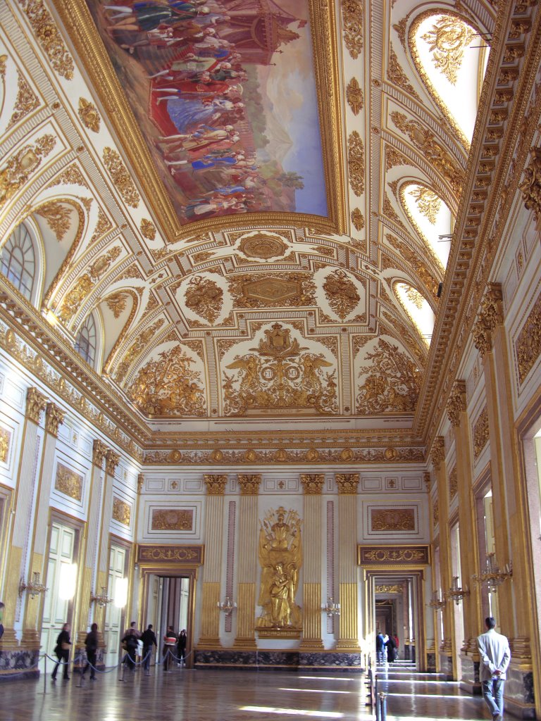 Reggia di caserta - sala del trono2 by Luca Pedocchi