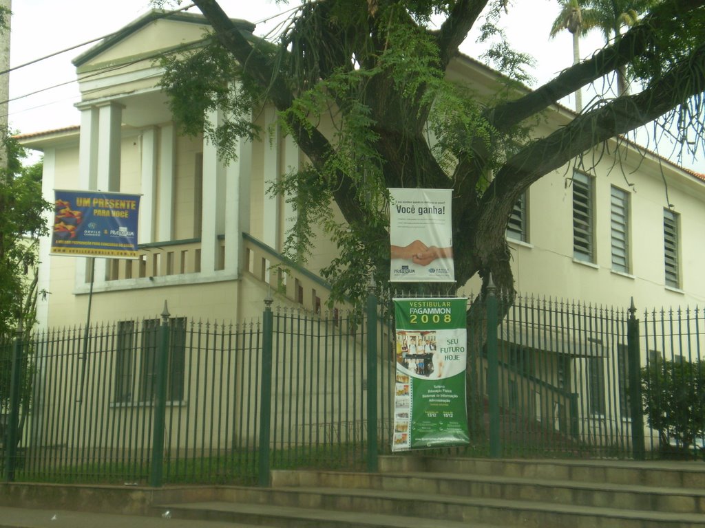 Colegio Carlota Kemper by Anizio Rezende