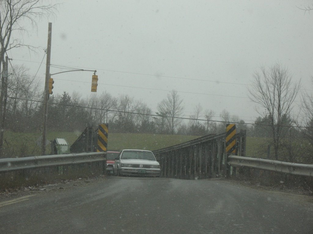 One-Lane Bridge by sacoo