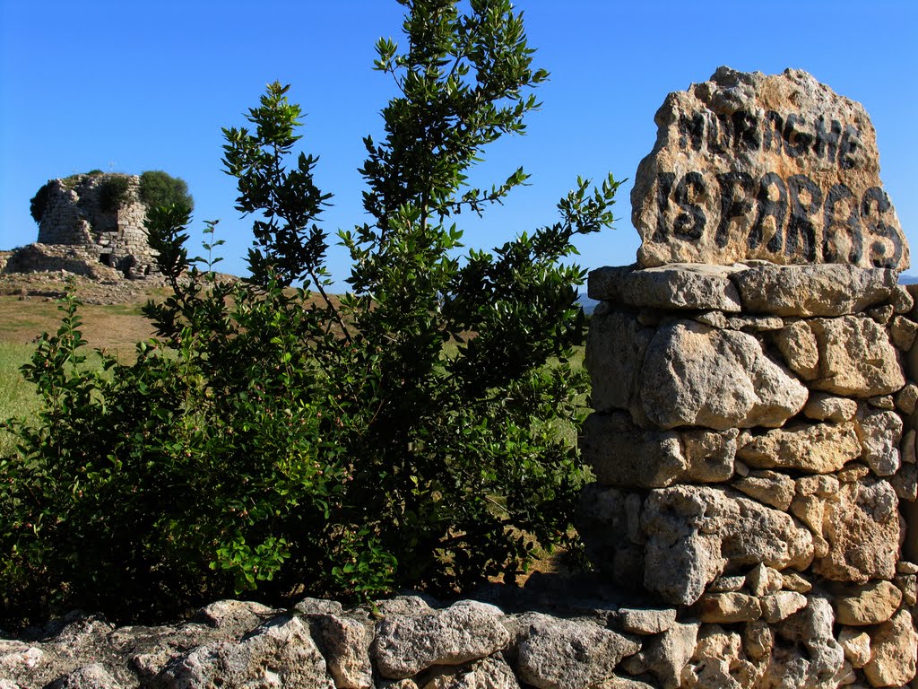 ISILI NURAGHE IS PARAS by onchiles